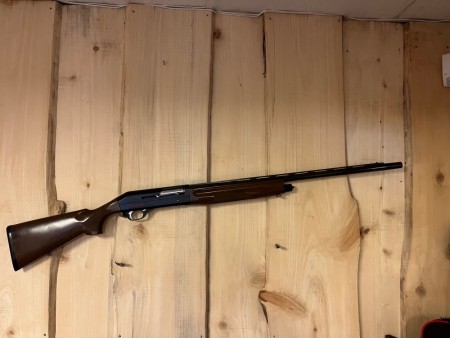 Benelli Centro Halvautomat Hagle 12/76